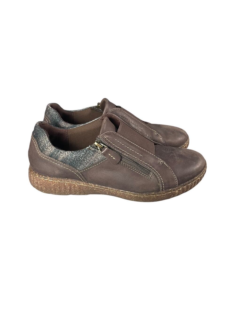 Clarks Women’s Caroline Cove Brown Leather Slip On Loafers Size-9 Wide